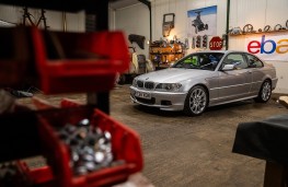 eBay BMW 330Ci, 2025, car 